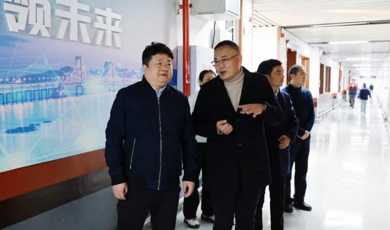 鼓干劲 启新程!区委书记付振南调研企业复工复产情况